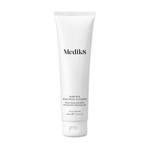 Medic 8 Surface Radiance Cleanse - Очищуючий  гель з АНА-кислотами і екстрактом  мангостана, 150 мл.